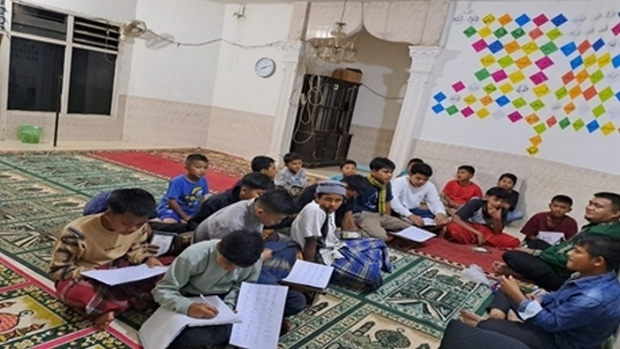 Kegiatan Tahsin Al-Qur'an MTs Sungai Patai